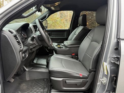 Used 2023 RAM 3500 Tradesman w/ Chrome Appearance Group image 14