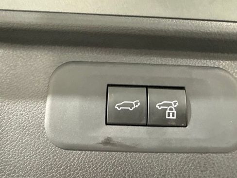 Used 2025 Toyota Grand Highlander AWD Hybrid image 12