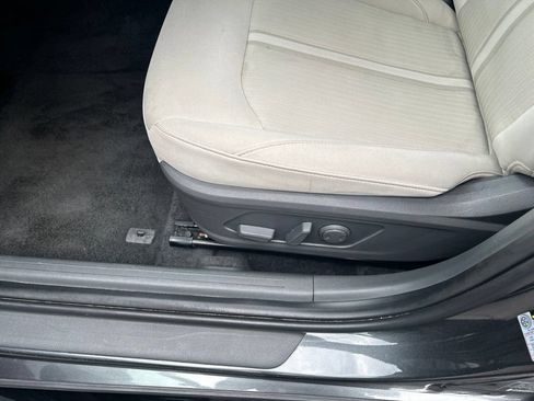 Used 2025 Hyundai Sonata SEL FWD image 17
