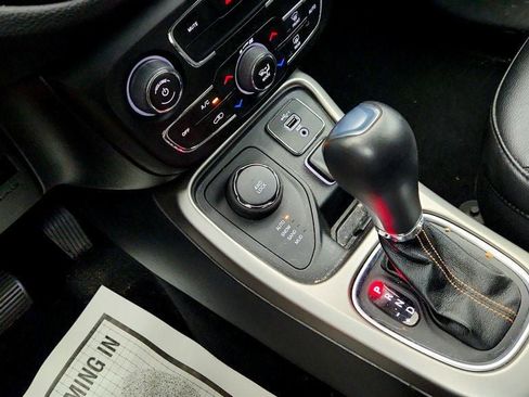 Used 2021 Jeep Compass Latitude w/ Convenience Group image 15