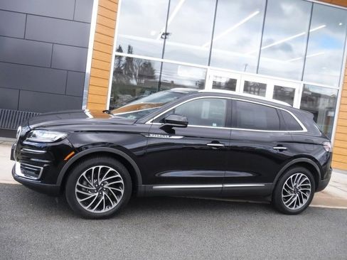 Used 2020 Lincoln Nautilus Reserve w/ Cargo Utility Package image 2