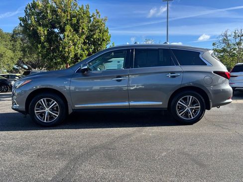 Used 2019 INFINITI QX60 Luxe w/ Essential Package FWD image 7