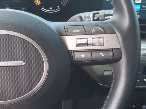Used 2024 Hyundai Kona SEL AWD/4WD image 14