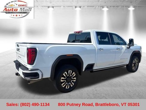 Certified 2025 GMC Sierra 3500 Denali Ultimate w/ Snow Plow Prep/Camper Package AWD/4WD image 6