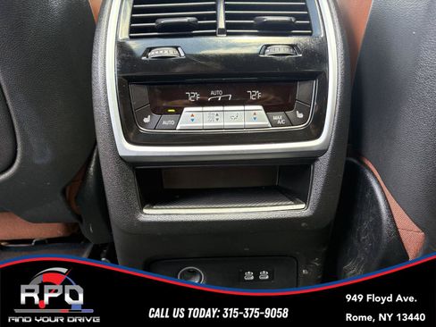 Used 2021 BMW X7 xDrive40i w/ Premium Package AWD/4WD image 23