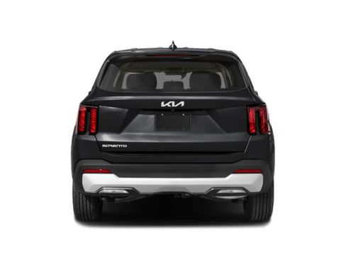 Used 2024 Kia Sorento LX image 8
