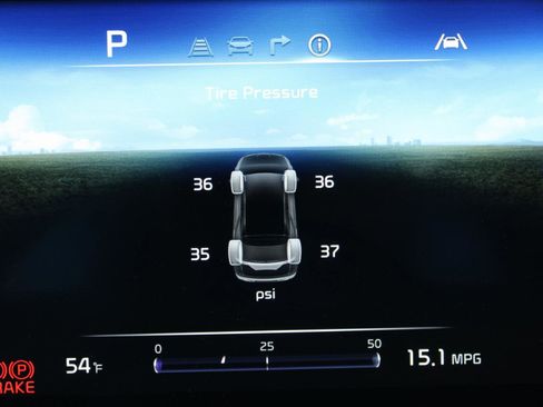 Used 2024 Kia Carnival SX Prestige image 22