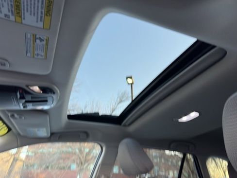 Used 2023 Subaru Outback Premium image 20