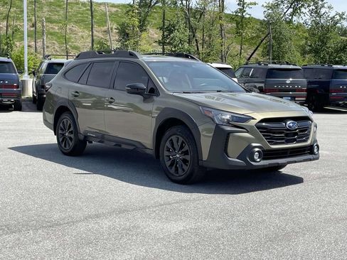 Certified 2025 Subaru Outback Onyx Edition XT w/ Popular Package #2 AWD/4WD image 1