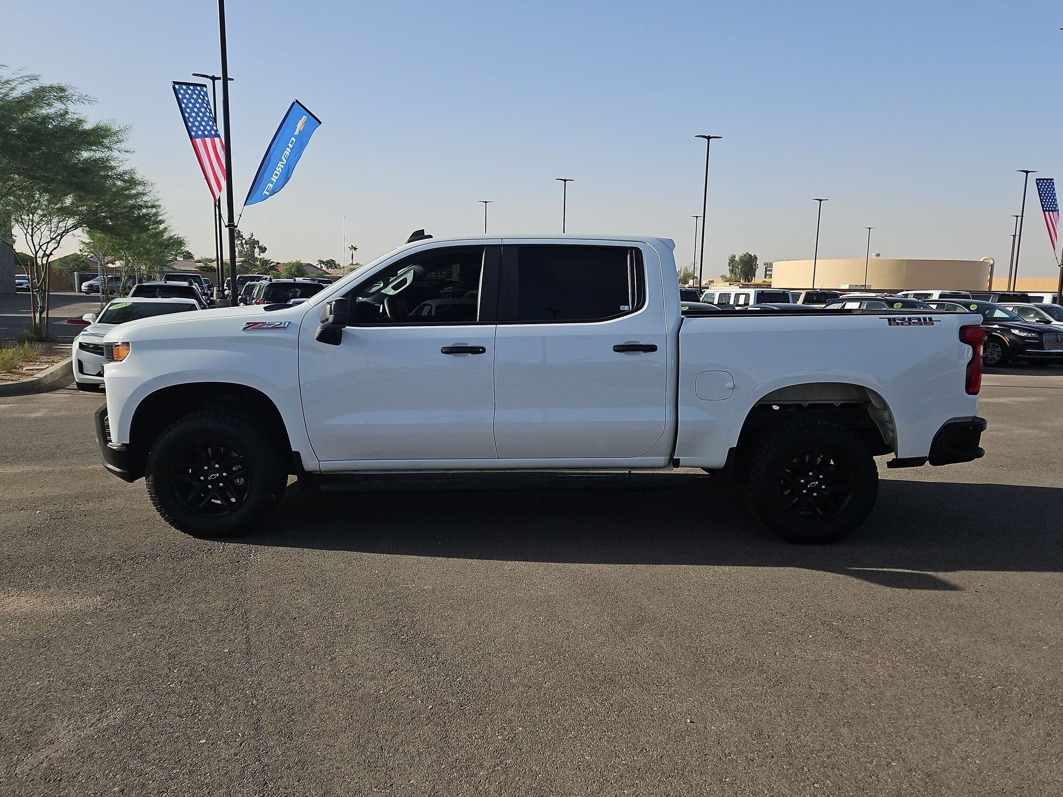 Used 2022 Chevrolet Silverado 1500 Limited Custom Trail Boss AWD/4WD image 2