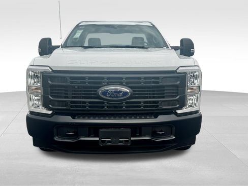 New 2026 Ford F250 XL image 17