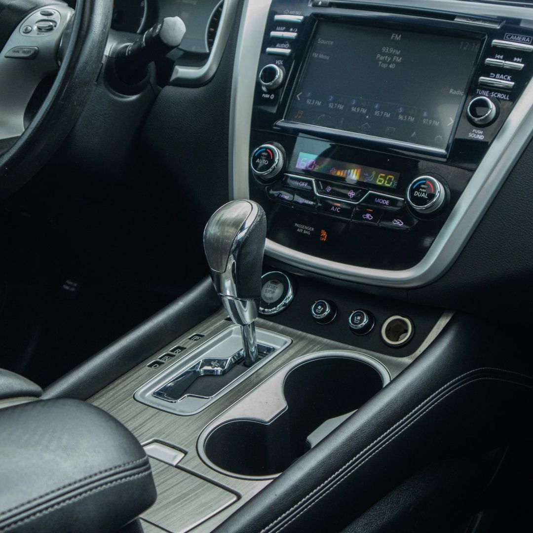 Used 2017 Nissan Murano Platinum w/ Platinum Technology Package FWD image 21