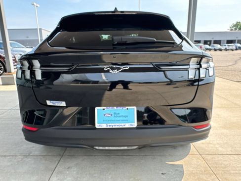 Certified 2025 Ford Mustang Mach-E Premium AWD/4WD image 5