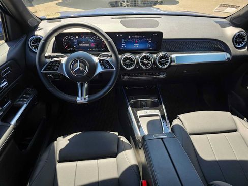 Used 2026 Mercedes-Benz GLB 250 image 18