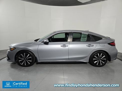 Certified 2023 Honda Civic EX-L image 3