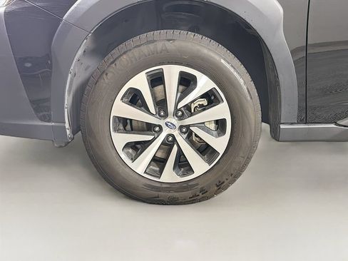 Used 2023 Subaru Outback Premium AWD/4WD image 30