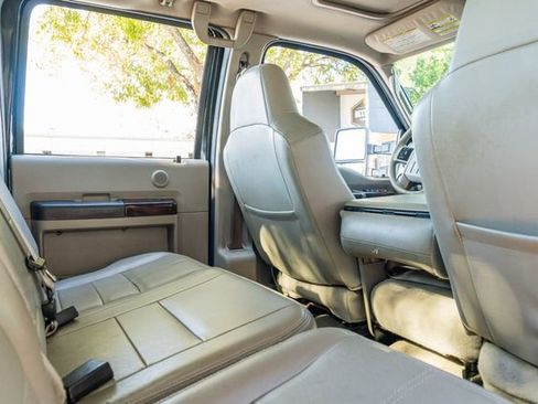 Used 2008 Ford F250 Lariat image 41