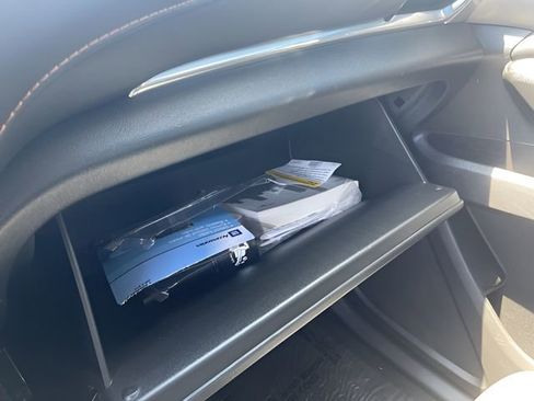 Used 2019 Chevrolet Traverse LT AWD/4WD image 29