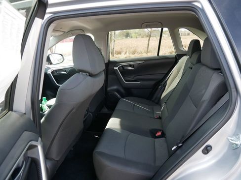 Certified 2024 Toyota RAV4 XLE AWD/4WD image 11