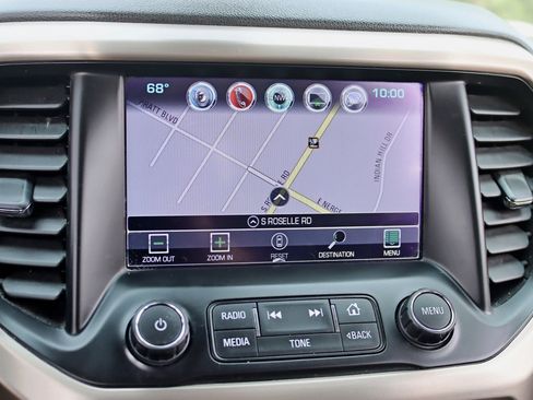Used 2019 GMC Acadia Denali w/ Technology Package AWD/4WD image 21