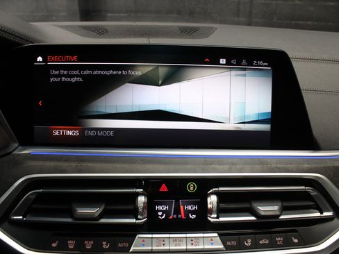 Used 2023 BMW X5 xDrive40i w/ M Sport Package image 75