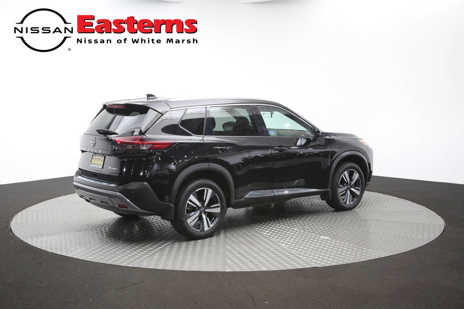 Used 2023 Nissan Rogue SL AWD/4WD image 44