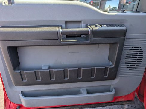 Used 2016 Ford F250 XL w/ Power Equipment Group AWD/4WD image 34