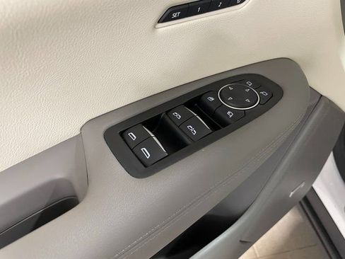 Used 2021 Cadillac XT6 Premium Luxury image 23