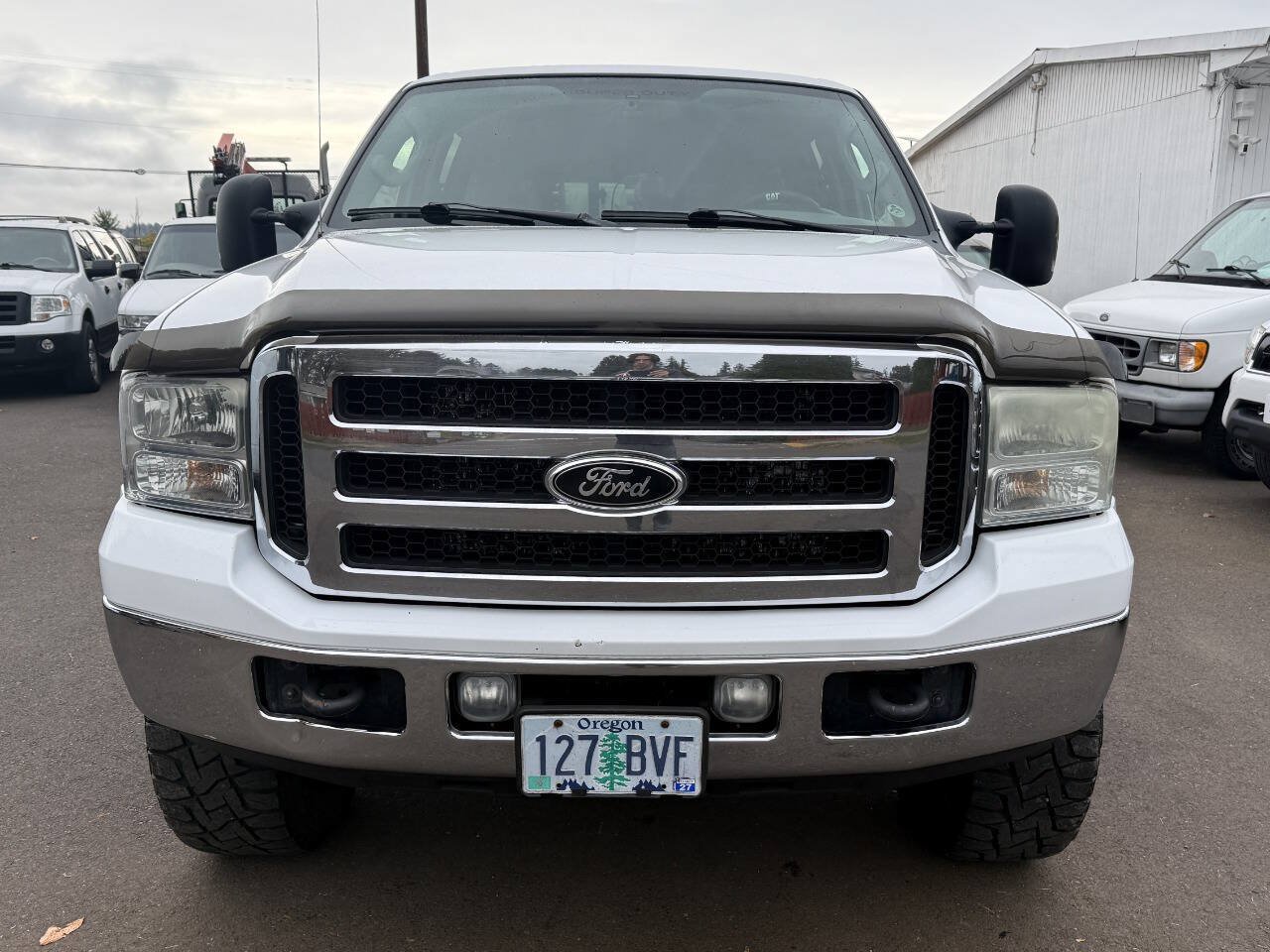 Used 2005 Ford F350 Lariat AWD/4WD image 4