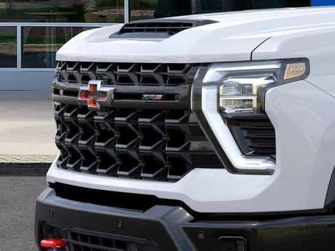 New 2026 Chevrolet Silverado 2500 ZR2 w/ LPO, Dark Essentials Package AWD/4WD image 13