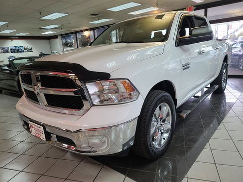 Used 2016 RAM 1500 Classic SLT w/ Trailer & Traction Group image 2