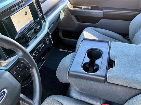 Used 2021 Ford F150 XLT image 14
