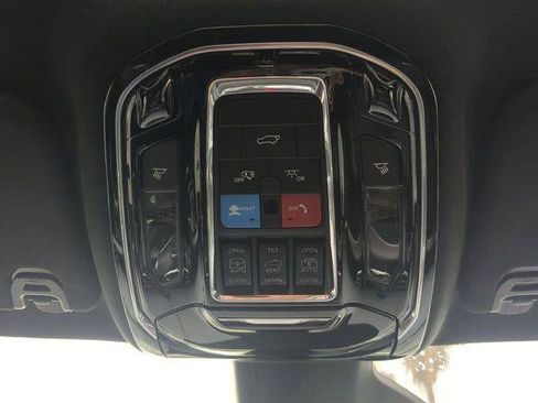 Certified 2025 Jeep Grand Wagoneer L Series III w/ Rear Seat Video Group 1 AWD/4WD image 26