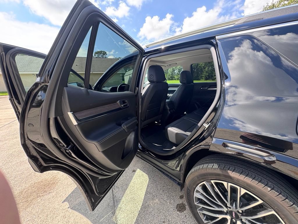 Used 2026 GMC Terrain Denali AWD/4WD image 13