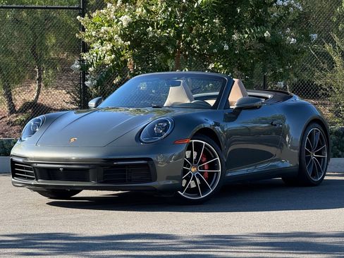 Certified 2021 Porsche 911 Carrera S RWD image 1