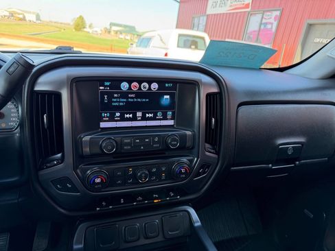 Used 2017 GMC Sierra 1500 SLT AWD/4WD image 10