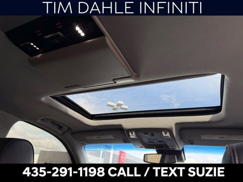 Used 2018 GMC Yukon Denali w/ Denali Ultimate Package image 18