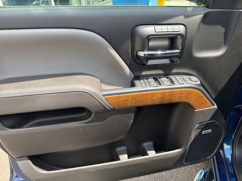 Used 2017 Chevrolet Silverado 1500 LTZ w/ LTZ Plus Package RWD image 7