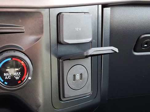 Used 2024 Ford F150 XL image 24