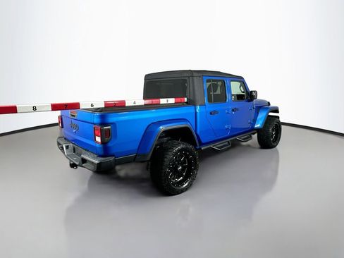 Used 2021 Jeep Gladiator Sport image 7