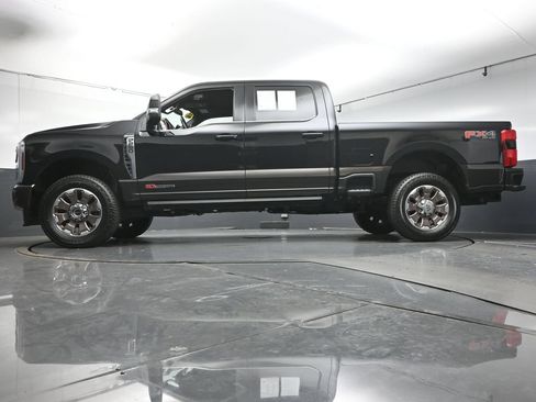 Used 2025 Ford F250 King Ranch AWD/4WD image 35