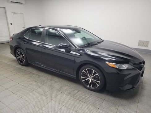Used 2019 Toyota Camry SE image 11