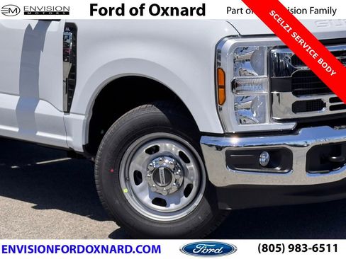 New 2025 Ford F350 XL w/ XL Chrome Package image 4