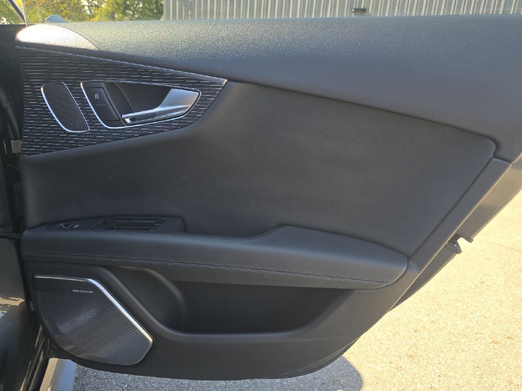 Used 2014 Audi RS 7 Prestige AWD/4WD image 20