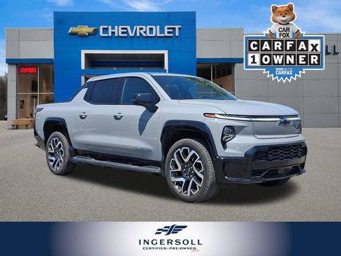 Used 2025 Chevrolet Silverado EV RST AWD/4WD image 1