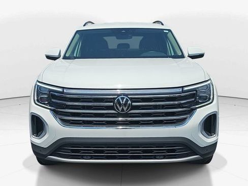 Used 2024 Volkswagen Atlas SE FWD image 9