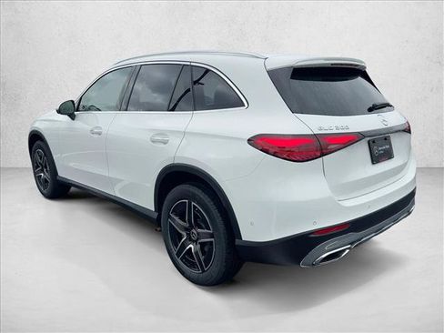 Certified 2026 Mercedes-Benz GLC 300 4MATIC image 9