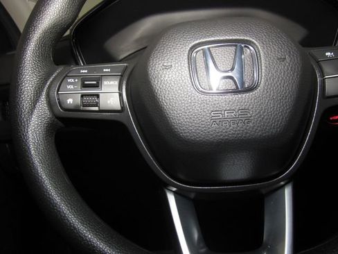 Certified 2025 Honda CR-V EX image 5