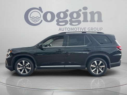 Certified 2024 Honda Pilot Elite image 2