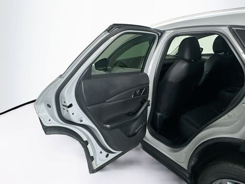 Used 2025 MAZDA CX-30 AWD 2.5 S w/ Preferred Package image 25